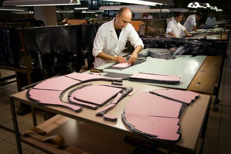 Physical prototyping of a Gucci Bamboo handbag